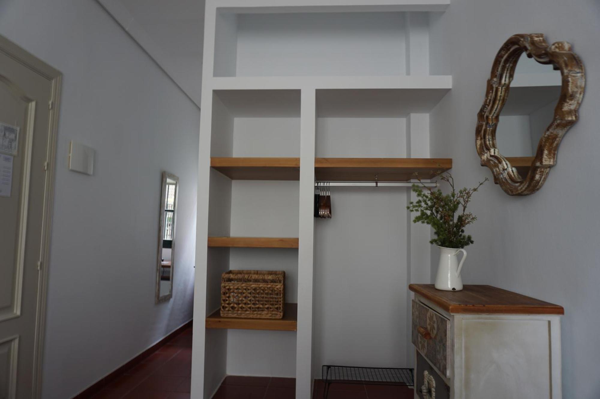 Guest house Rompeolas Playa *