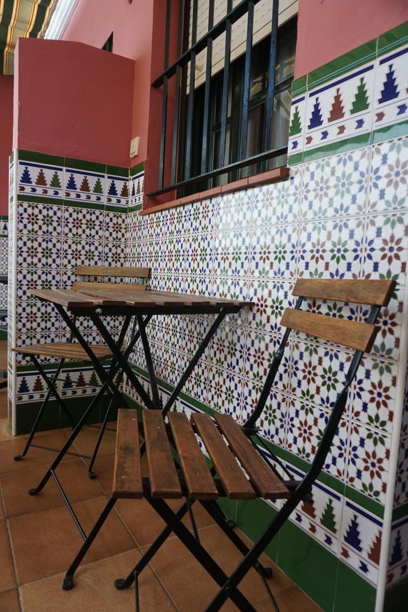 Guest house Rompeolas Playa *