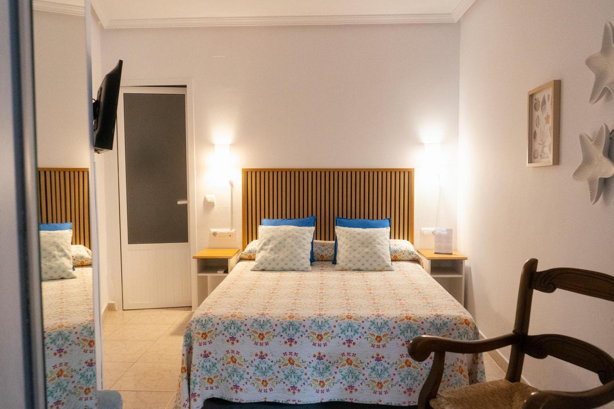 Guest house Rompeolas Playa Chipiona